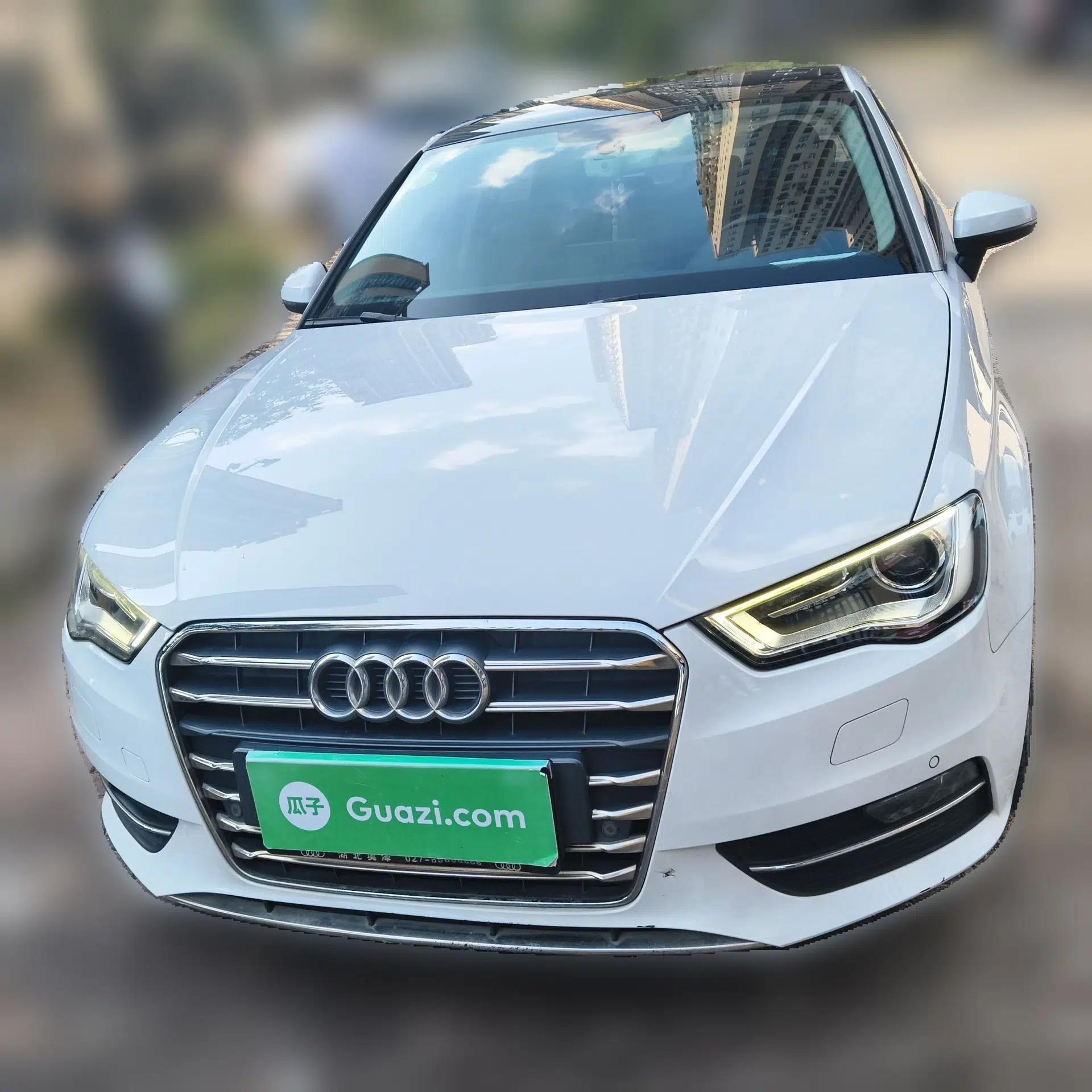 Audi A3 2015 Sportback 35 TFSI Millionth Anniversary Intelligent Leading Model — миниатюра 2