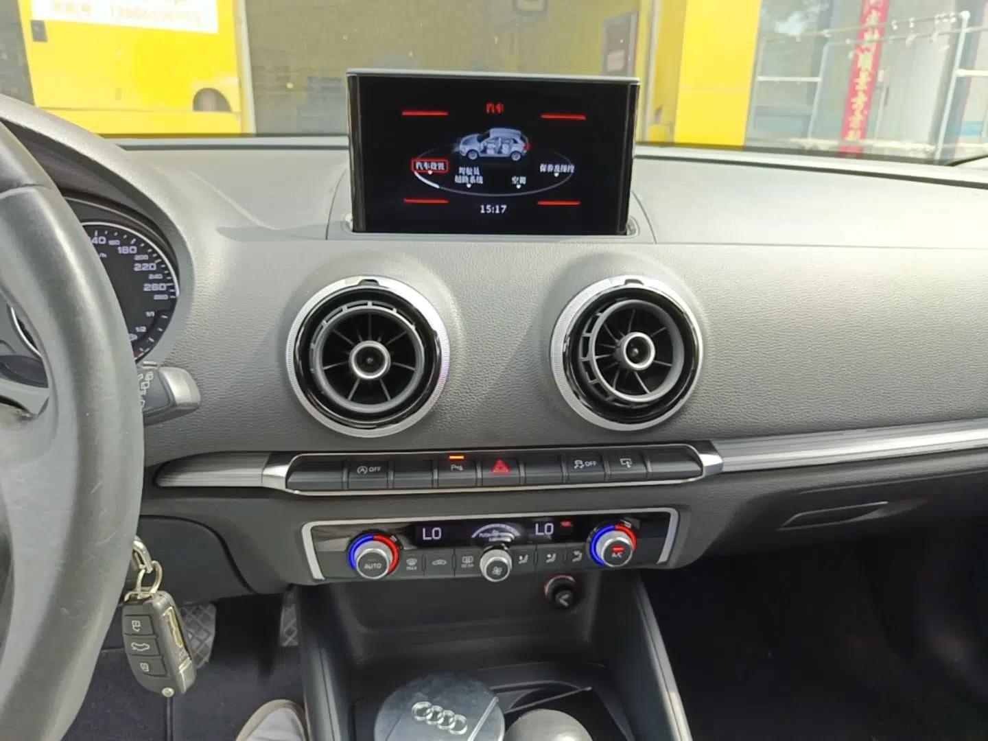 Audi A3 2015 Sportback 35 TFSI Millionth Anniversary Comfort Model — миниатюра 15