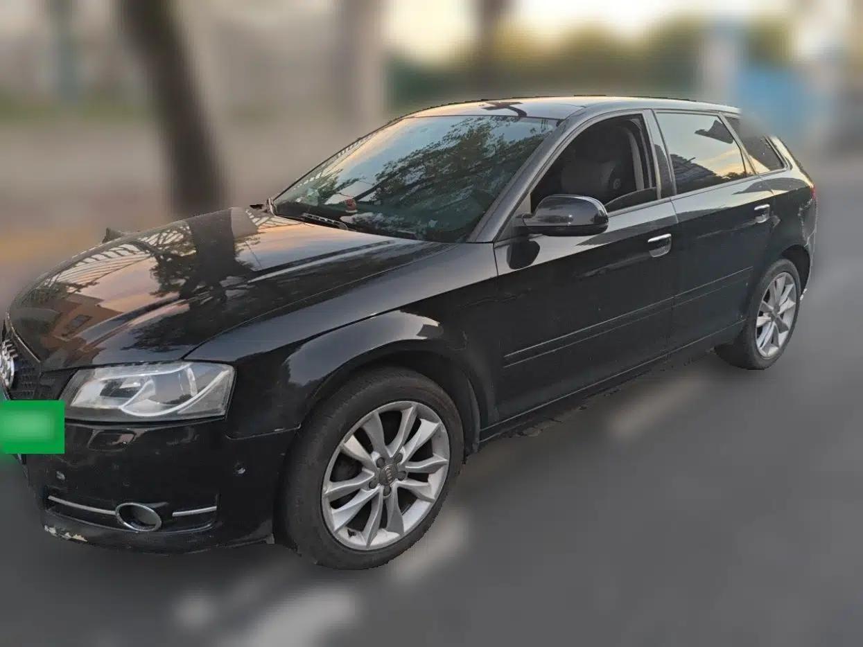 Audi A3 2012 Sportback 1.4T Luxury Model — миниатюра 1