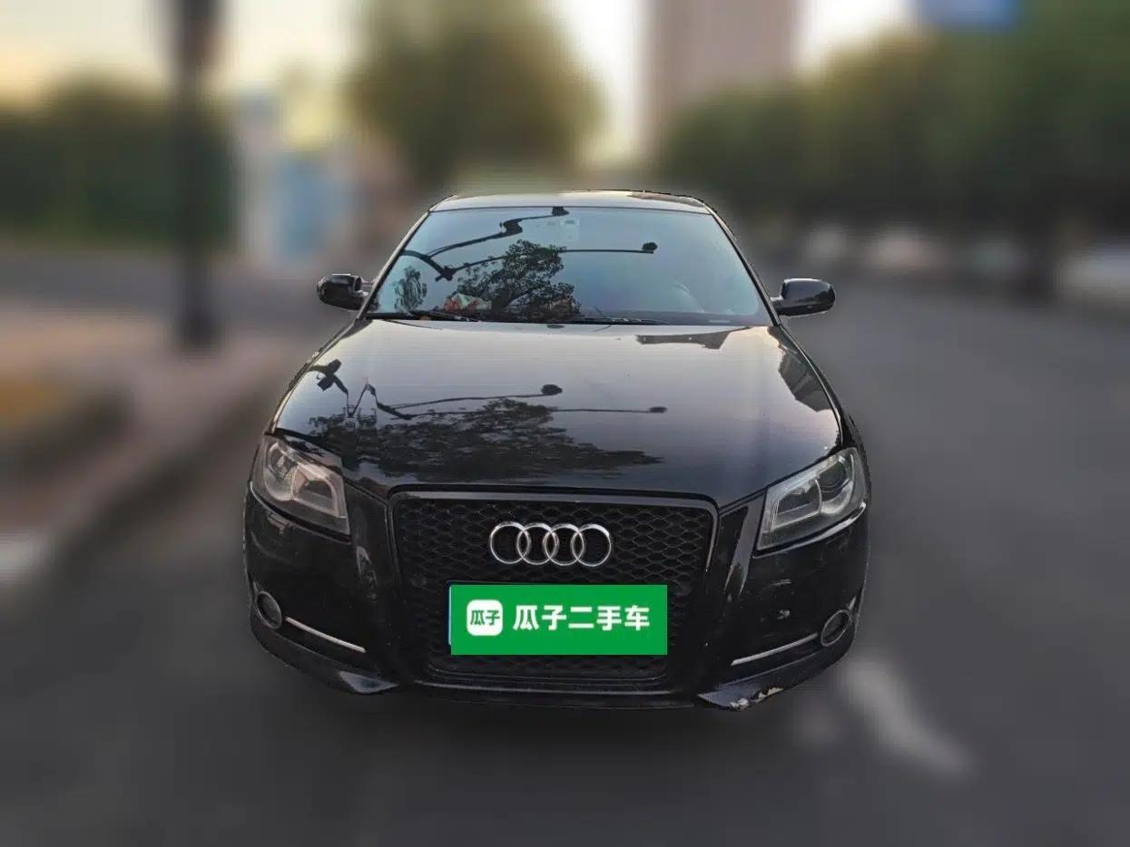 Audi A3 2012 Sportback 1.4T Luxury Model — миниатюра 2