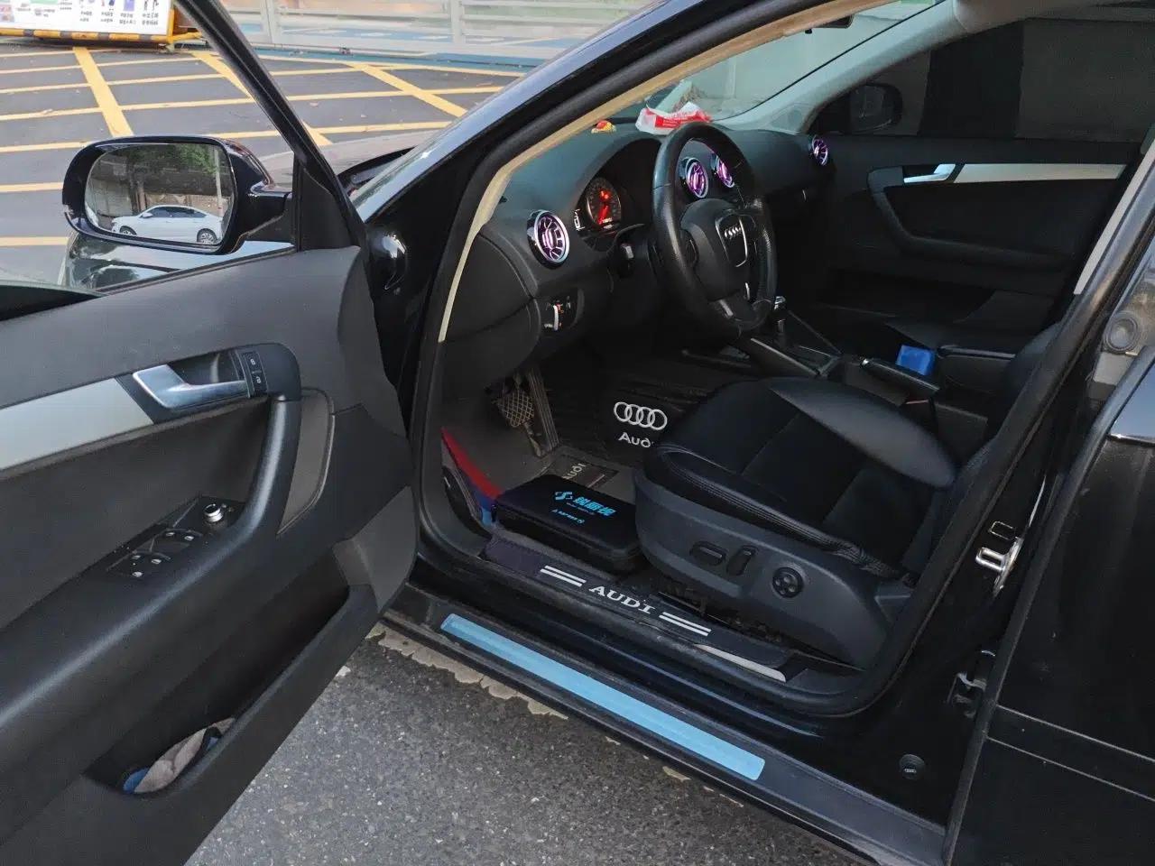 Audi A3 2012 Sportback 1.4T Luxury Model — миниатюра 16