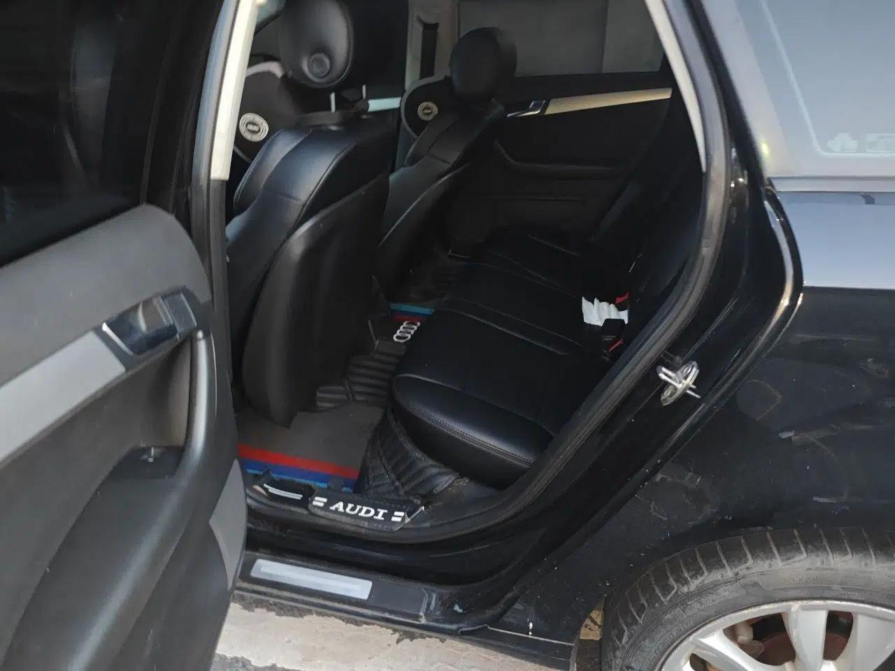 Audi A3 2012 Sportback 1.4T Luxury Model — миниатюра 17