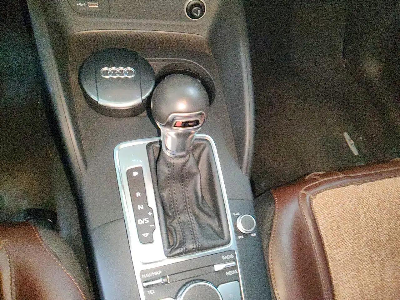 Audi A3 2020 Sportback 35 TFSI Ambition China VI — миниатюра 11
