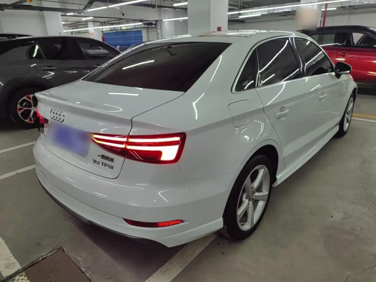 Audi A3 2017 Limousine 35 TFSI Fashion Model — миниатюра 6