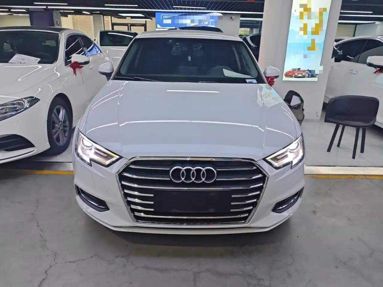 Audi A3 2019 Limousine 35 TFSI Ambition China V — миниатюра 2
