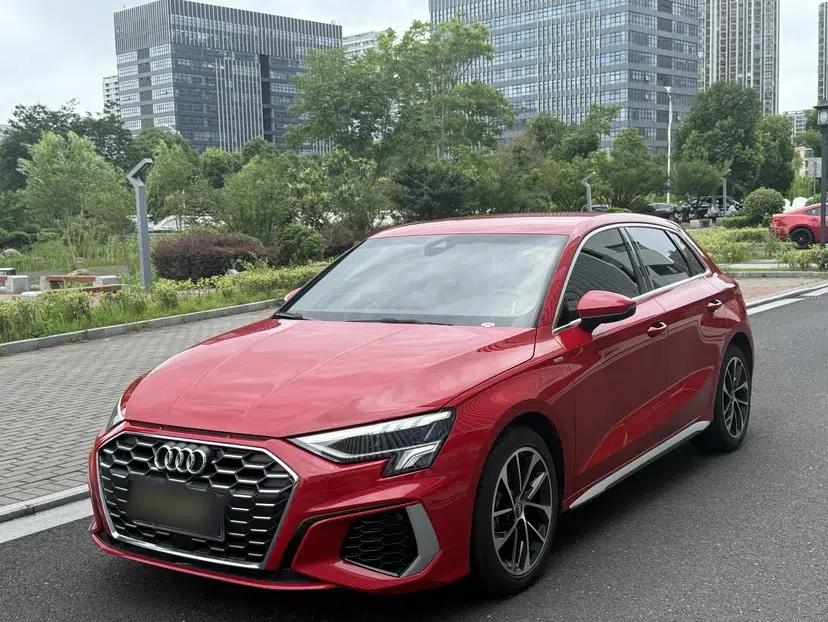 Audi A3 2021 Sportback 35 TFSI Advanced Sport Edition — миниатюра 18