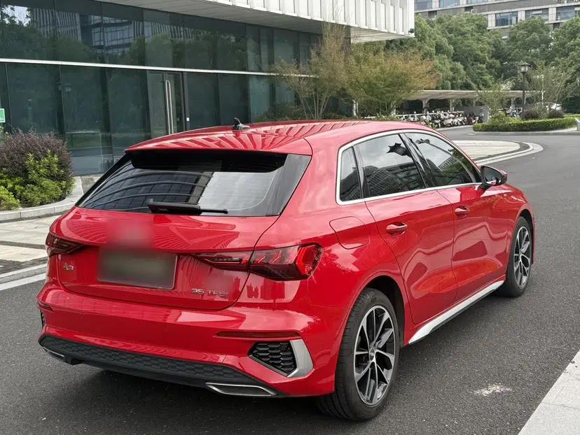 Audi A3 2021 Sportback 35 TFSI Advanced Sport Edition — миниатюра 21