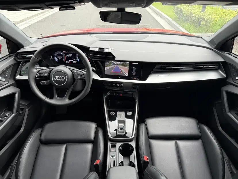Audi A3 2021 Sportback 35 TFSI Advanced Sport Edition — миниатюра 37