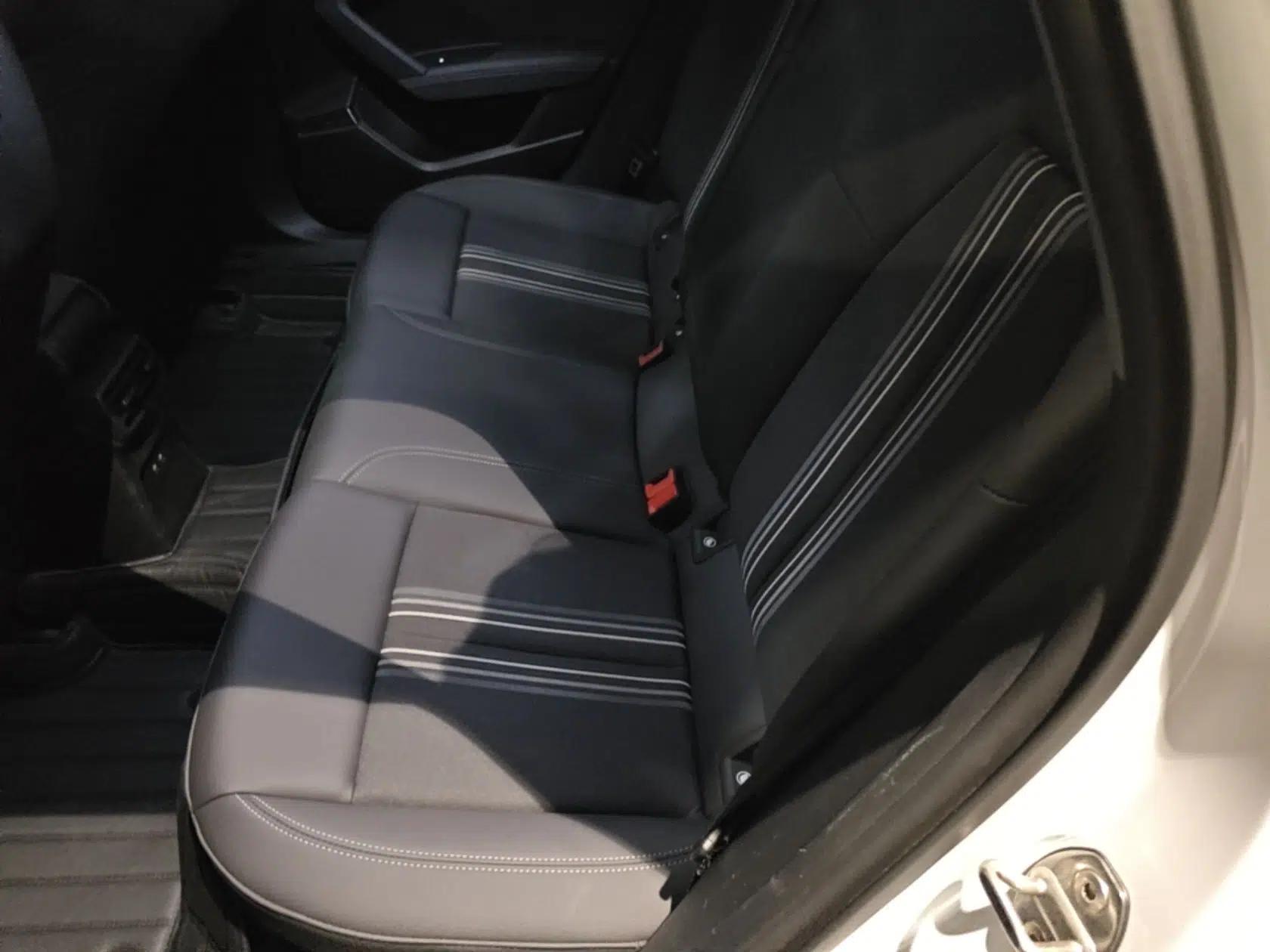 Audi A3 2021 Sportback 35 TFSI Fashionable Sports Model — миниатюра 28