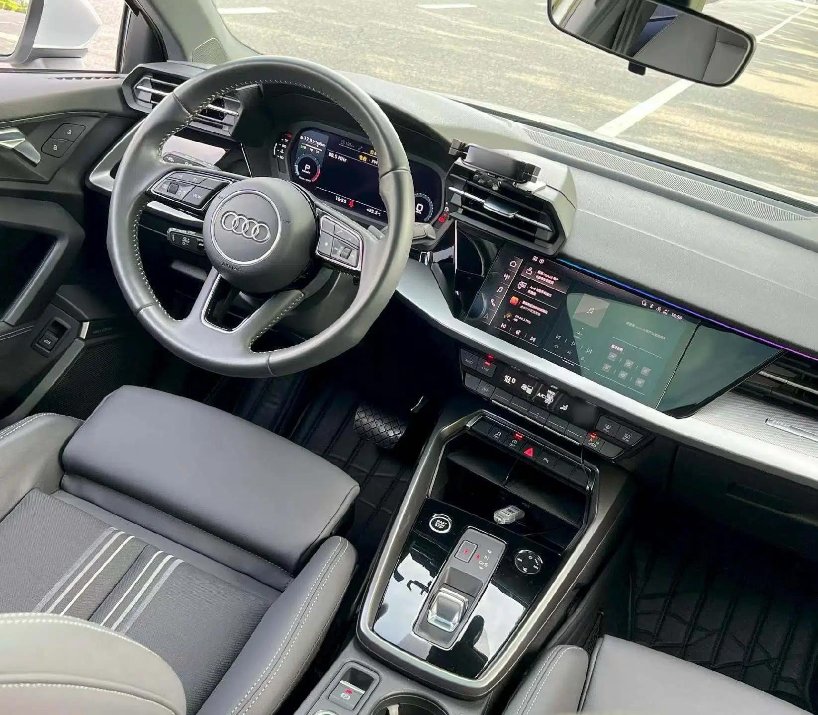 Audi A3 2021 Sportback 35 TFSI Fashionable Sports Model — миниатюра 35