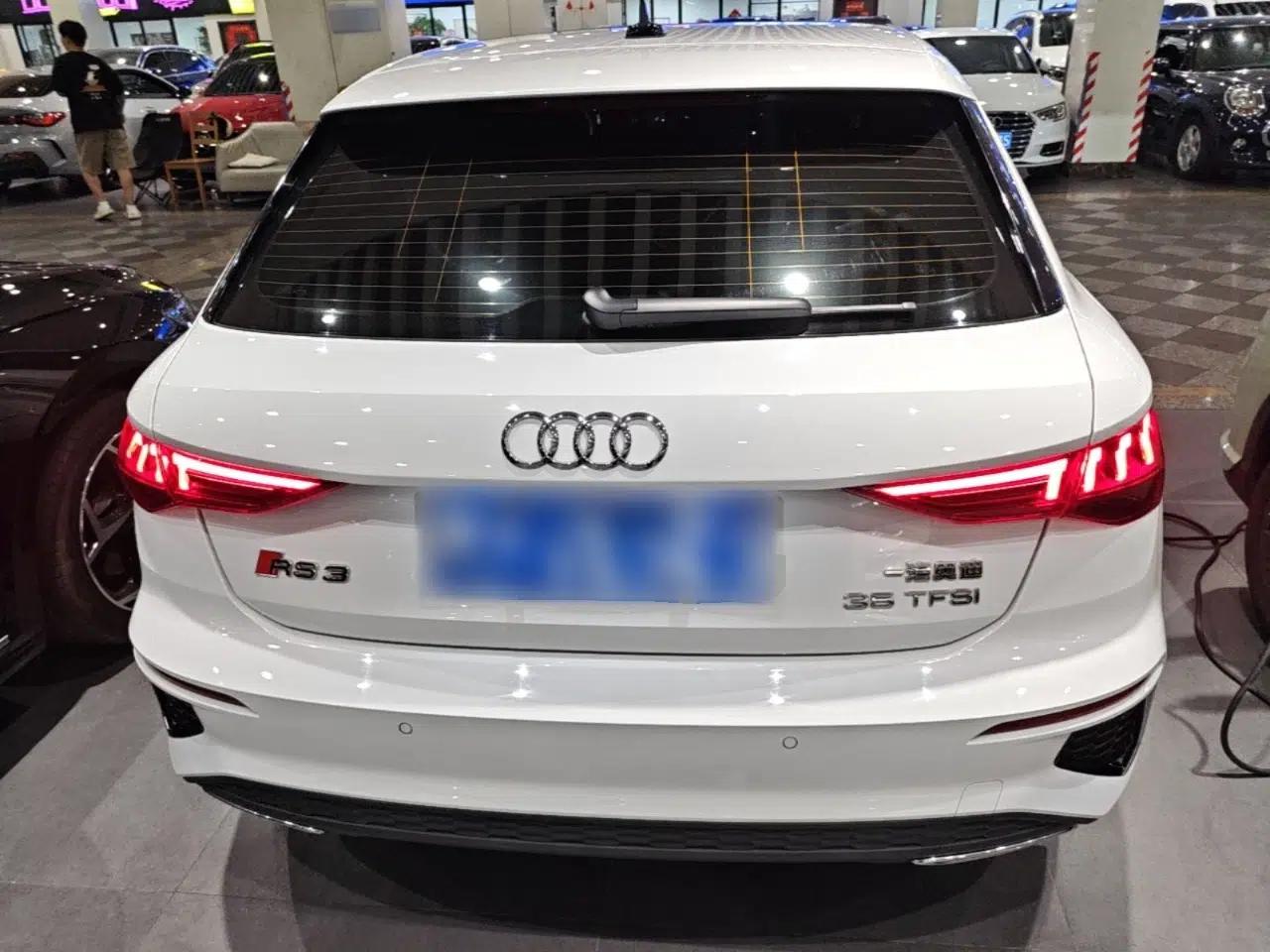 Audi A3 2021 Sportback 35 TFSI Fashionable Sports Model — миниатюра 5
