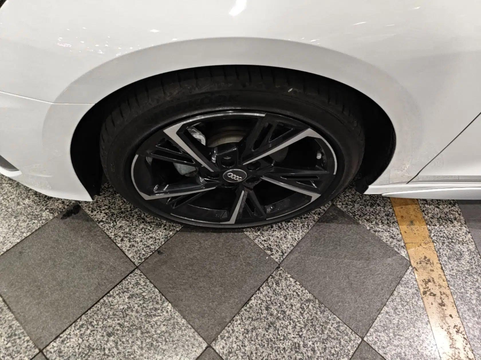 Audi A3 2021 Sportback 35 TFSI Fashionable Sports Model — миниатюра 10