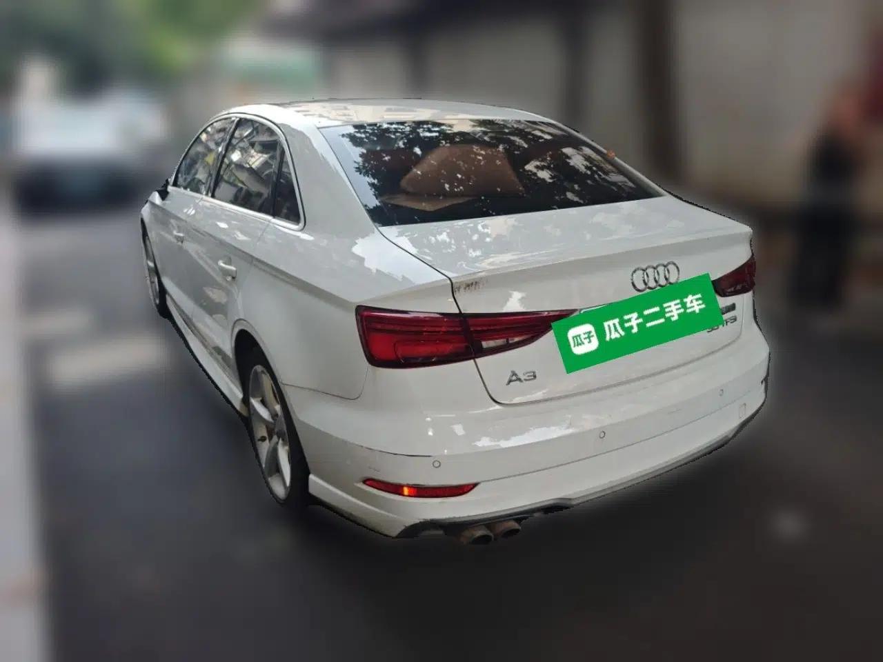 Audi A3 2017 Limousine 35 TFSI Fashion Model — миниатюра 4