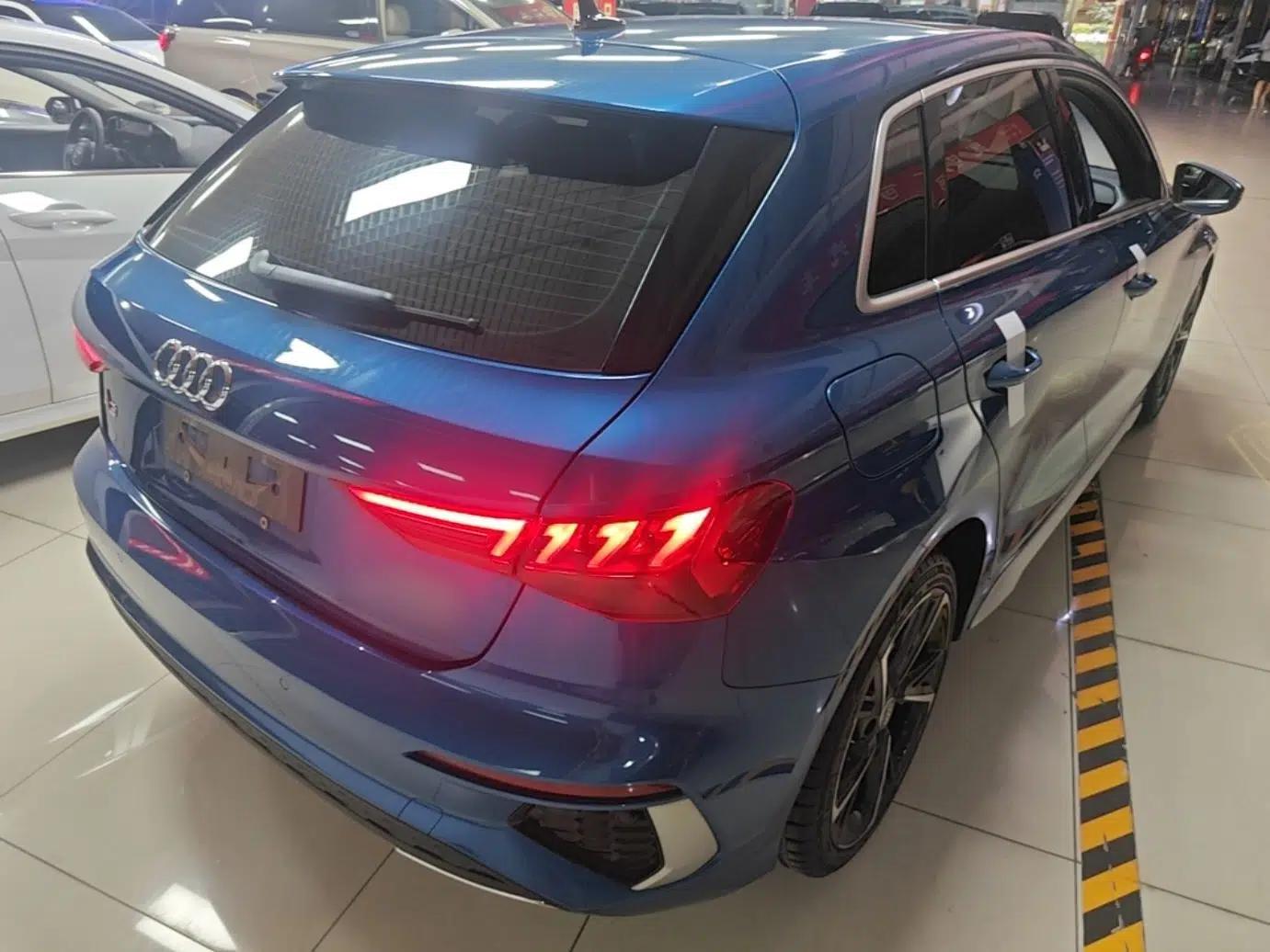Audi A3 2021 Sportback 35 TFSI Fashionable Sports Model — миниатюра 6