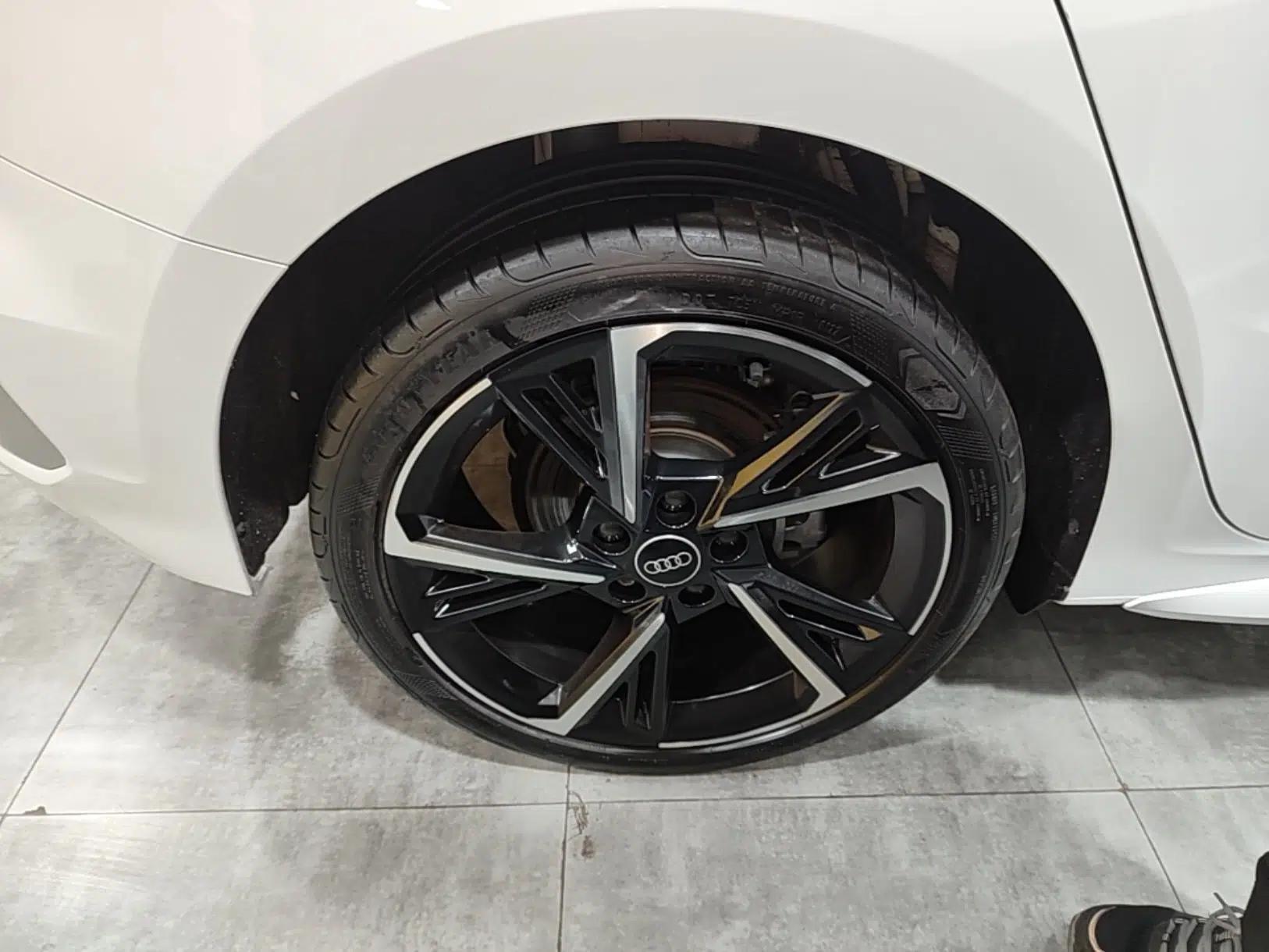 Audi A3 2022 Sportback 35 TFSI Fashionable Sports Model — миниатюра 11