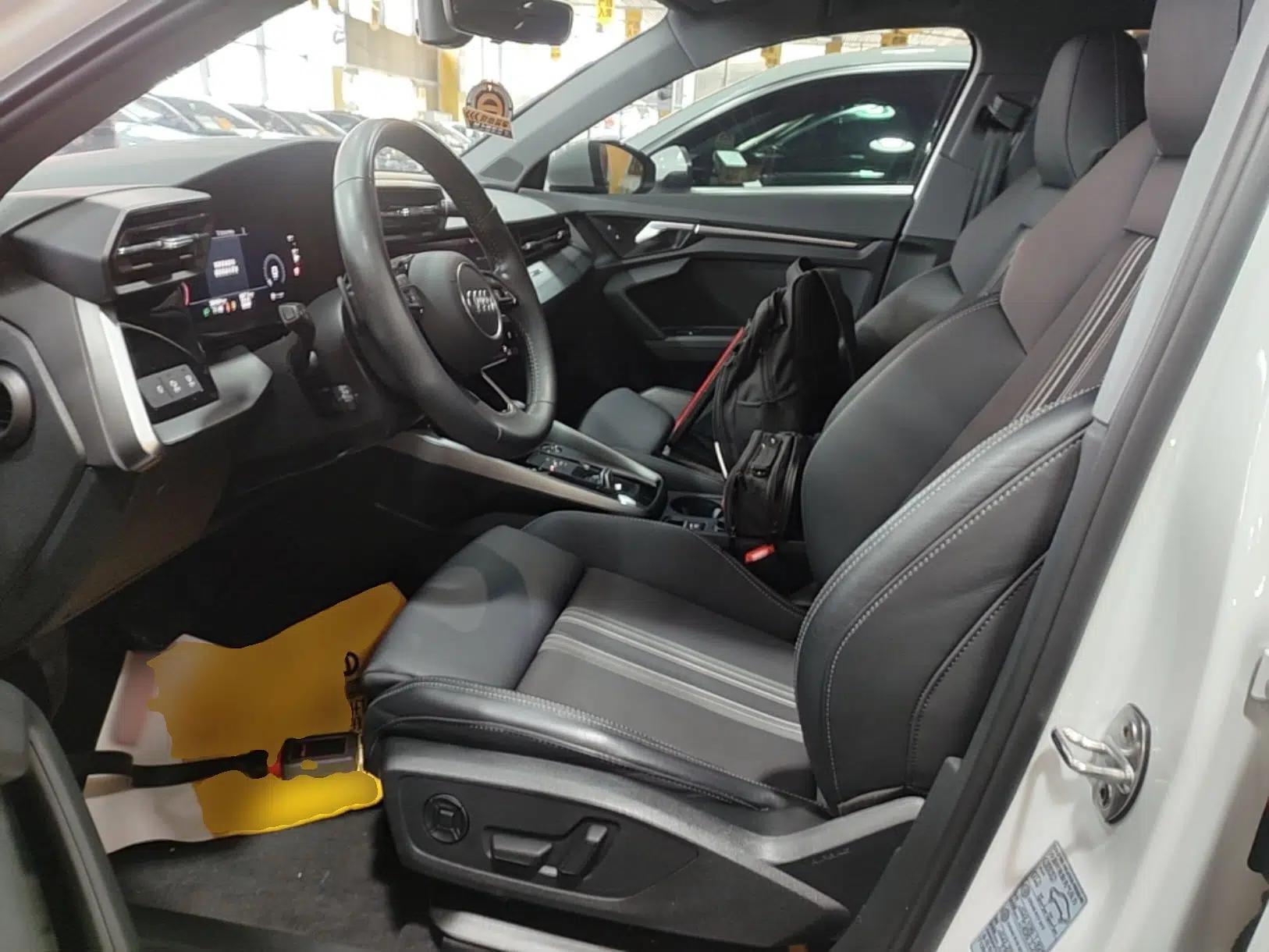 Audi A3 2022 Sportback 35 TFSI Fashionable Sports Model — миниатюра 25