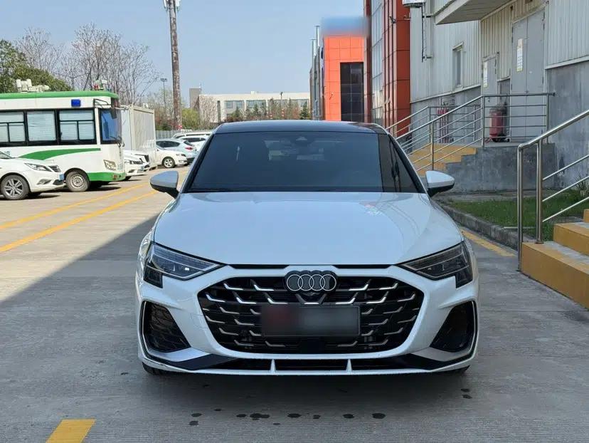 Audi A3 2025 A3L Limousine 35TFSI Prestige Edition — миниатюра 5