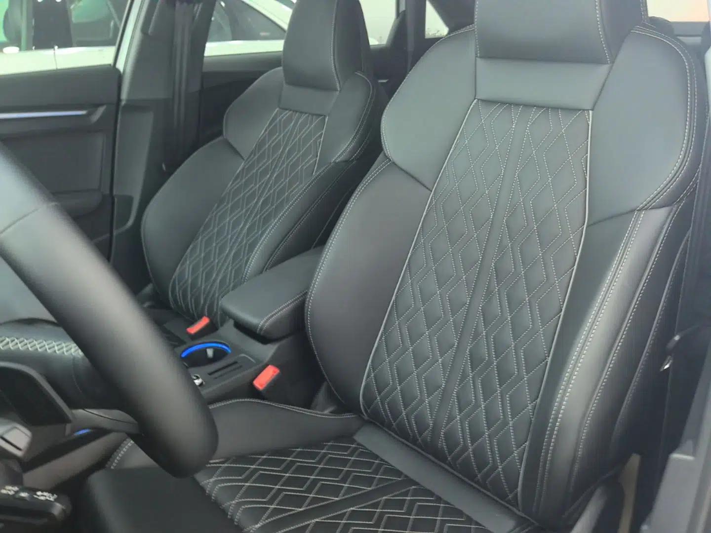 Audi A3 2025 A3L Limousine 35TFSI Prestige Edition — миниатюра 22