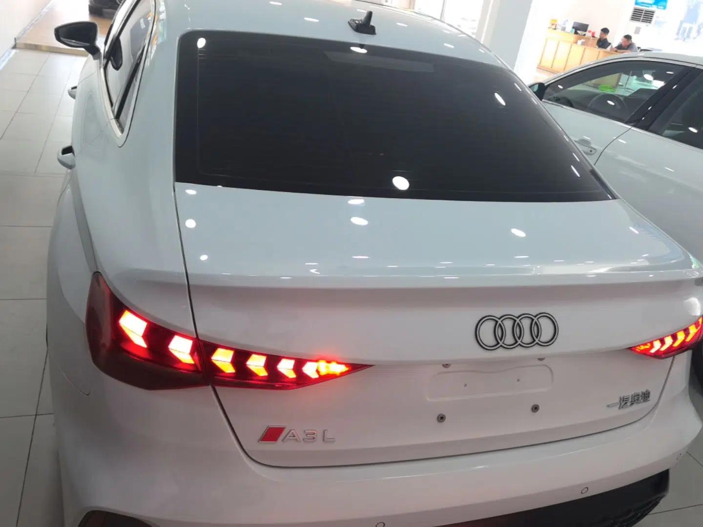 Audi A3 2025 A3L Limousine 35TFSI Prestige Edition — миниатюра 5