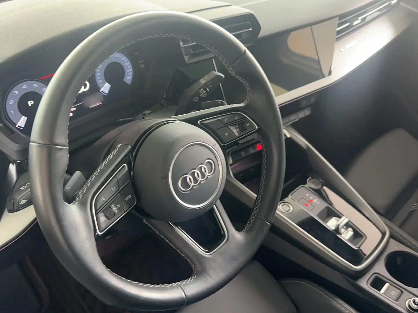 Audi A3 2024 A3L Limousine 35 TFSI Fashion Sport Model — миниатюра 13