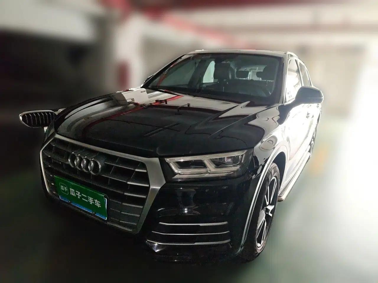 Audi Q5L 2018 45 TFSI Prestige Fashion Edition China V Emission Standard — миниатюра 1