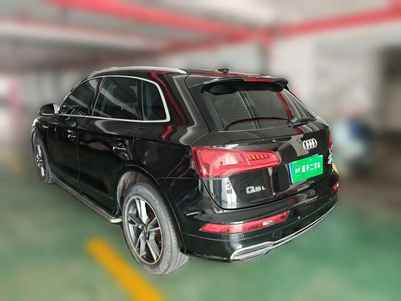 Audi Q5L 2018 45 TFSI Prestige Fashion Edition China V Emission Standard — миниатюра 4