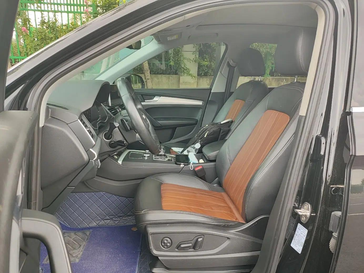 Audi Q5L 2020 Updated 40 TFSI Prestige Fashion Edition — миниатюра 17