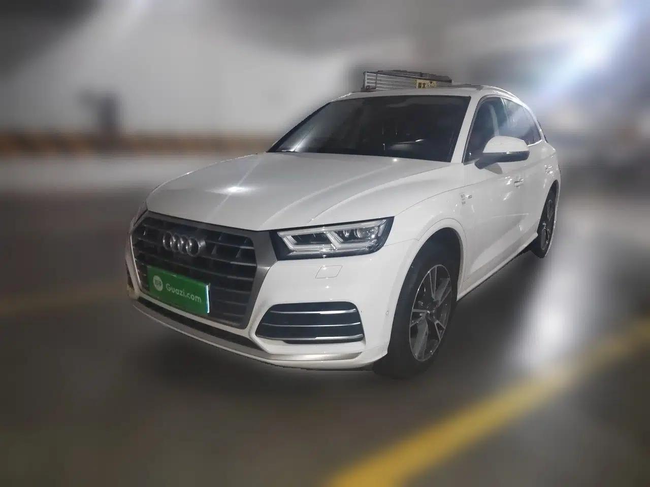 Audi Q5L 2020 45 TFSI Prestige Fashion Model — миниатюра 1