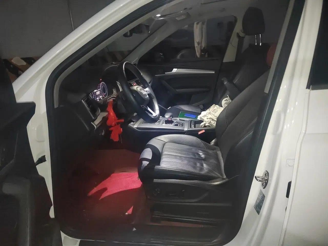 Audi Q5L 2020 45 TFSI Prestige Fashion Model — миниатюра 15