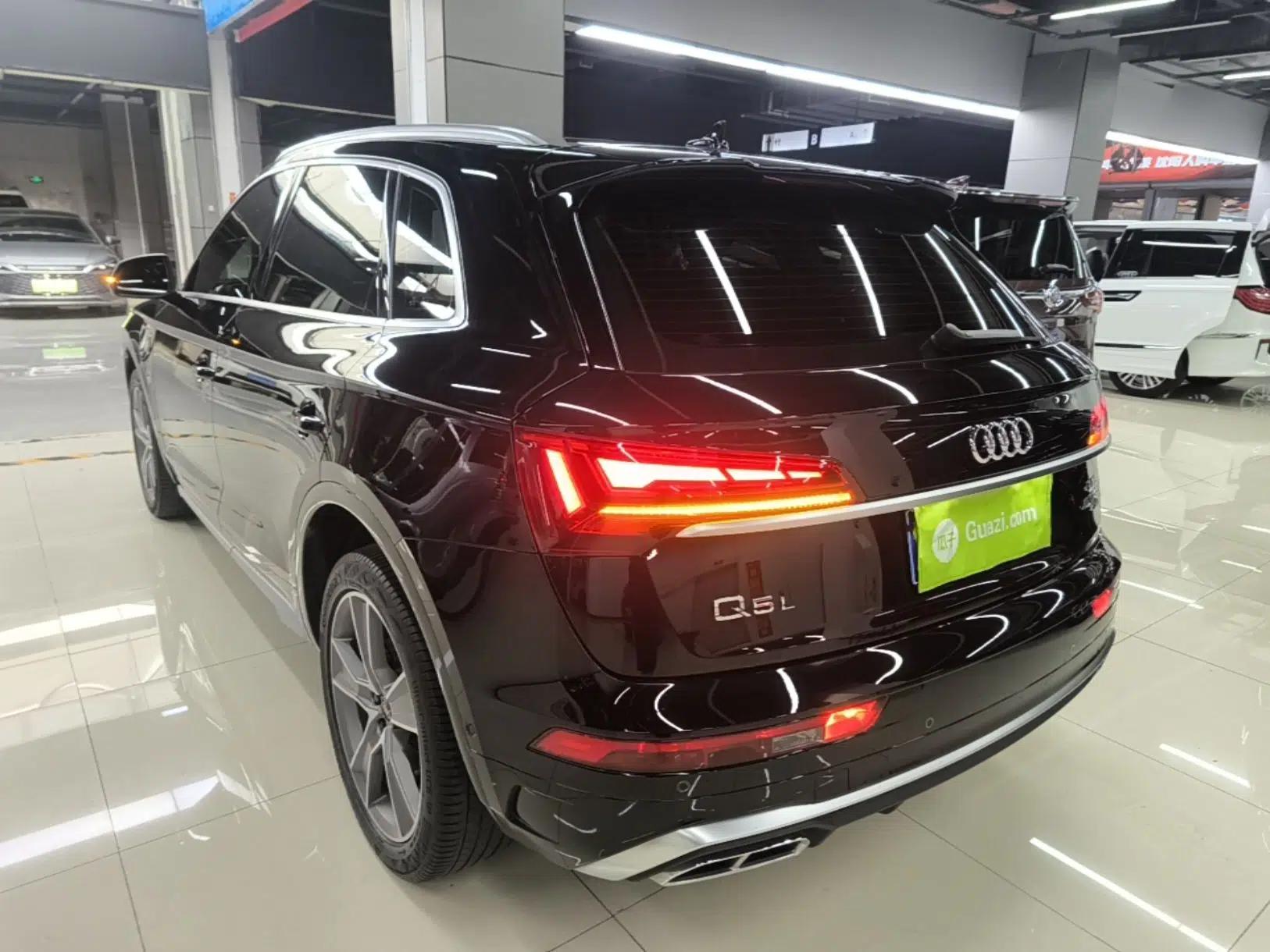 Audi Q5L 2022 Updated 45T Luxury Dynamic Version — миниатюра 4