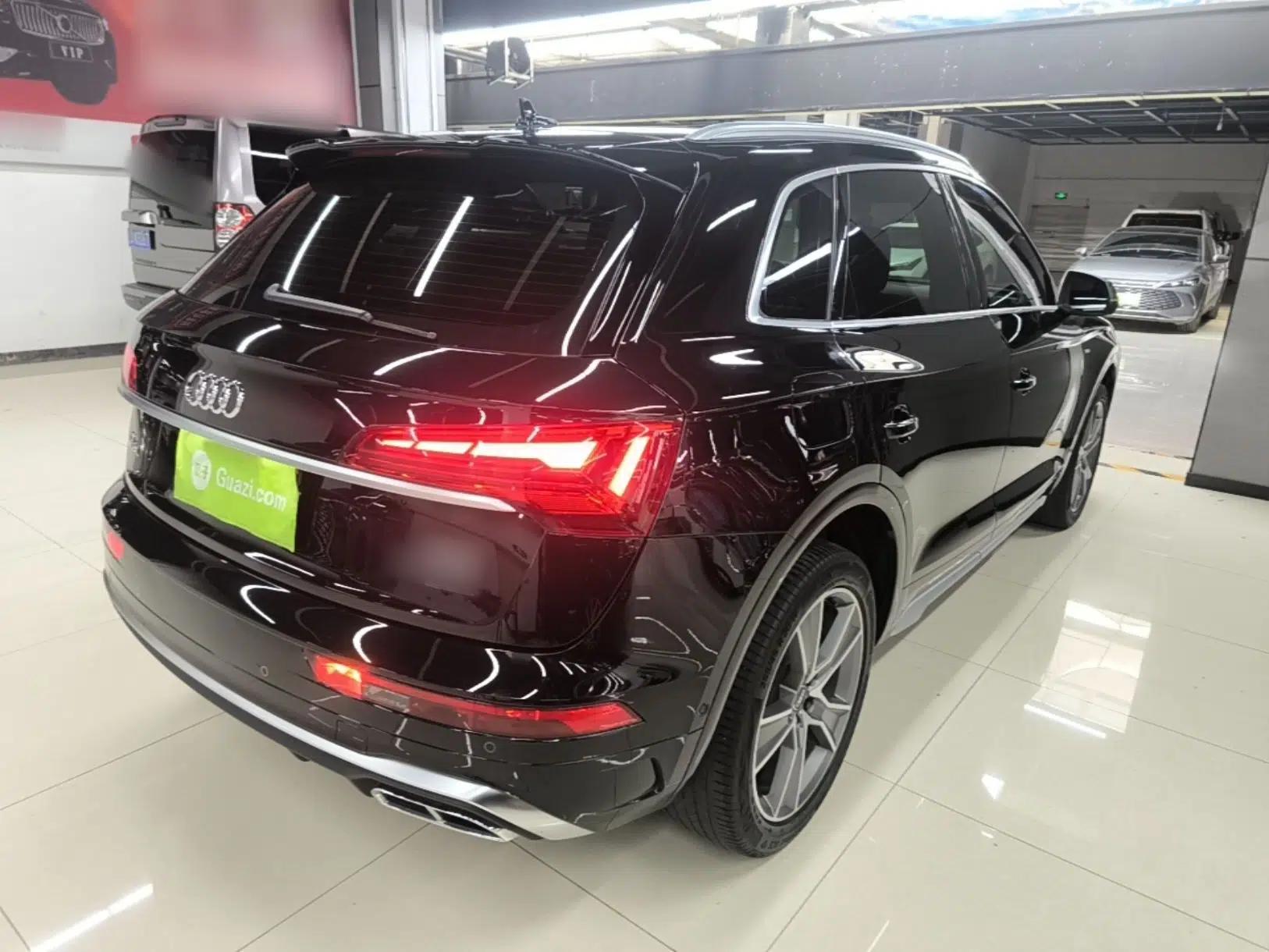Audi Q5L 2022 Updated 45T Luxury Dynamic Version — миниатюра 6