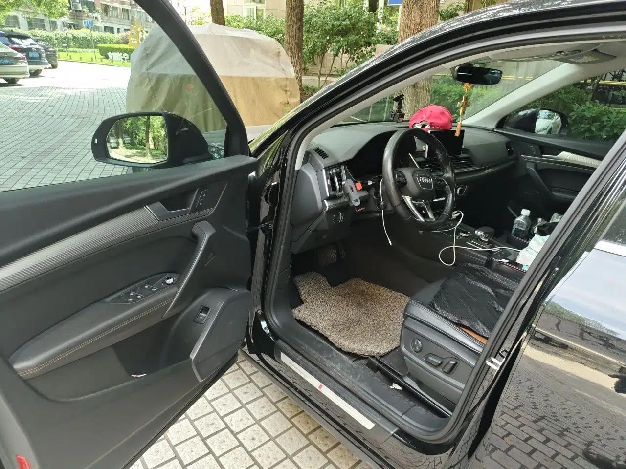 Audi Q5L 2020 45 TFSI Prestige Fashion Model — миниатюра 16
