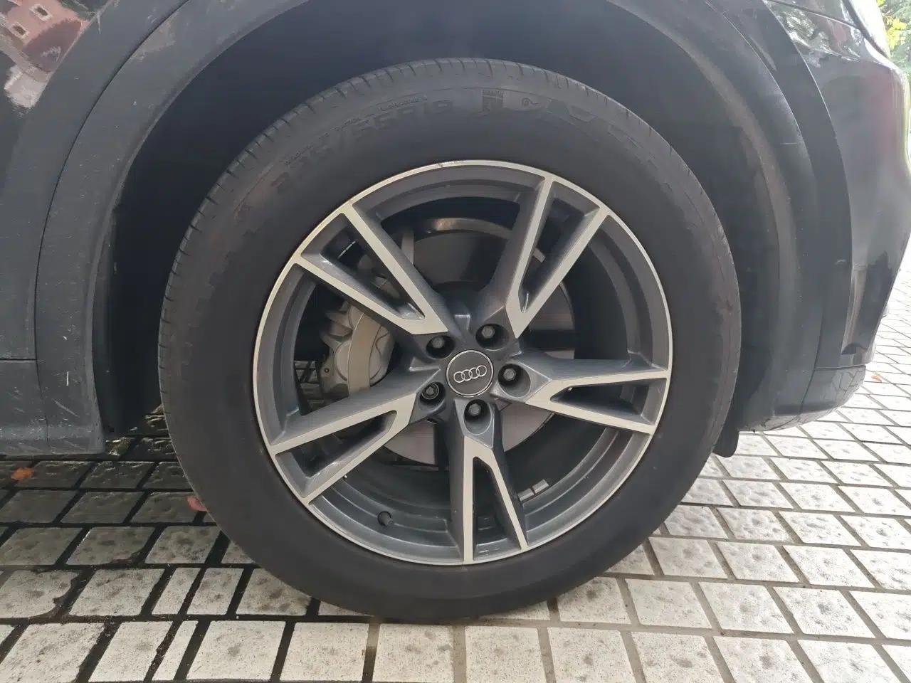 Audi Q5L 2020 45 TFSI Prestige Fashion Model — миниатюра 8