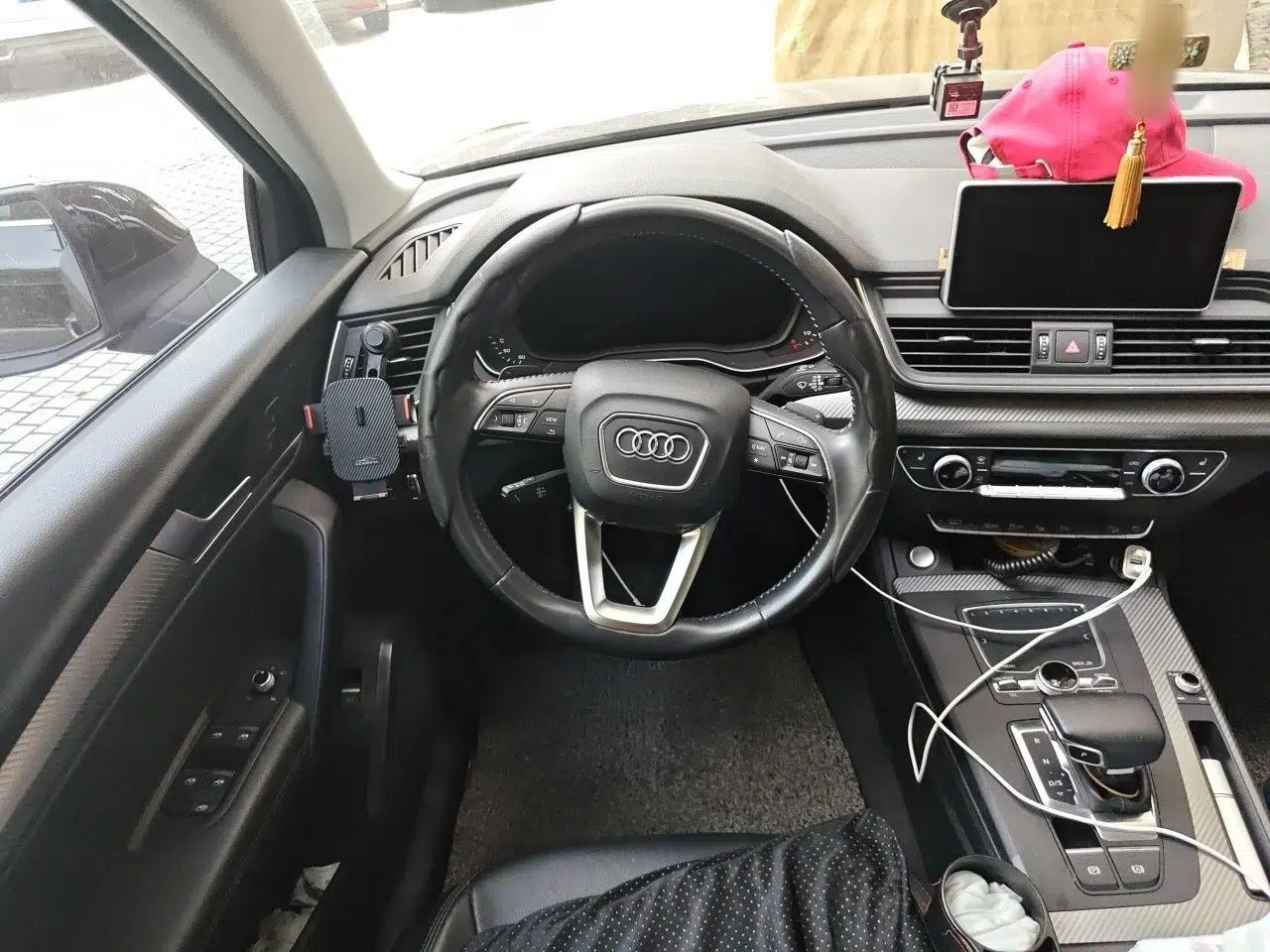Audi Q5L 2020 45 TFSI Prestige Fashion Model — миниатюра 10