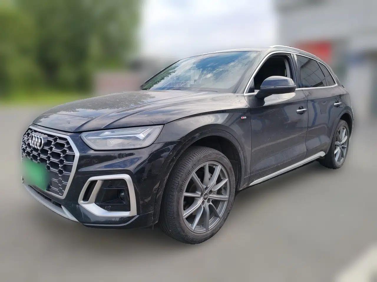 Audi Q5L 2022 Updated 40T Luxury Dynamic Edition — миниатюра 1