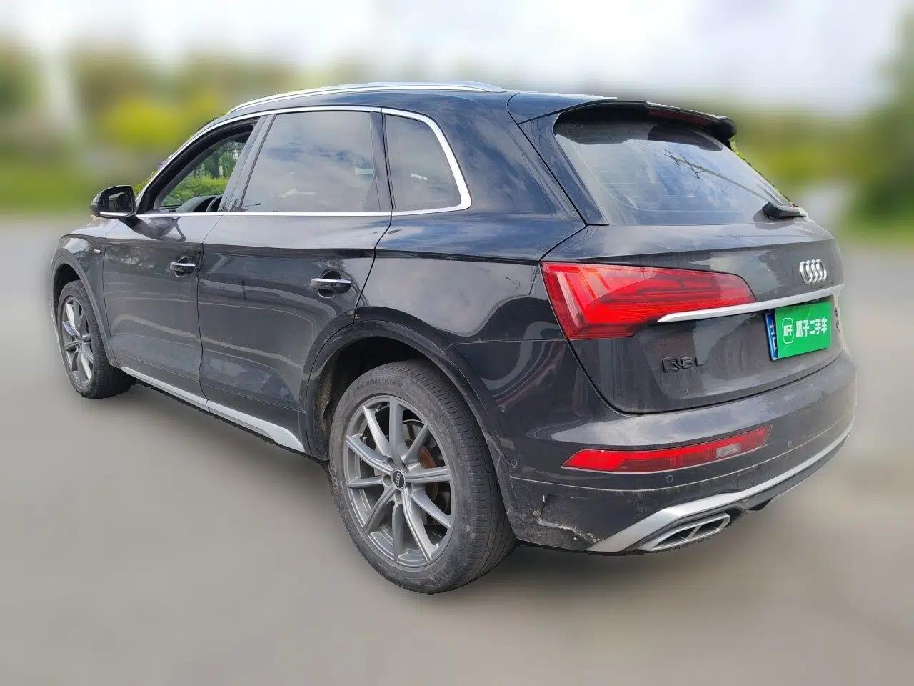 Audi Q5L 2022 Updated 40T Luxury Dynamic Edition — миниатюра 4