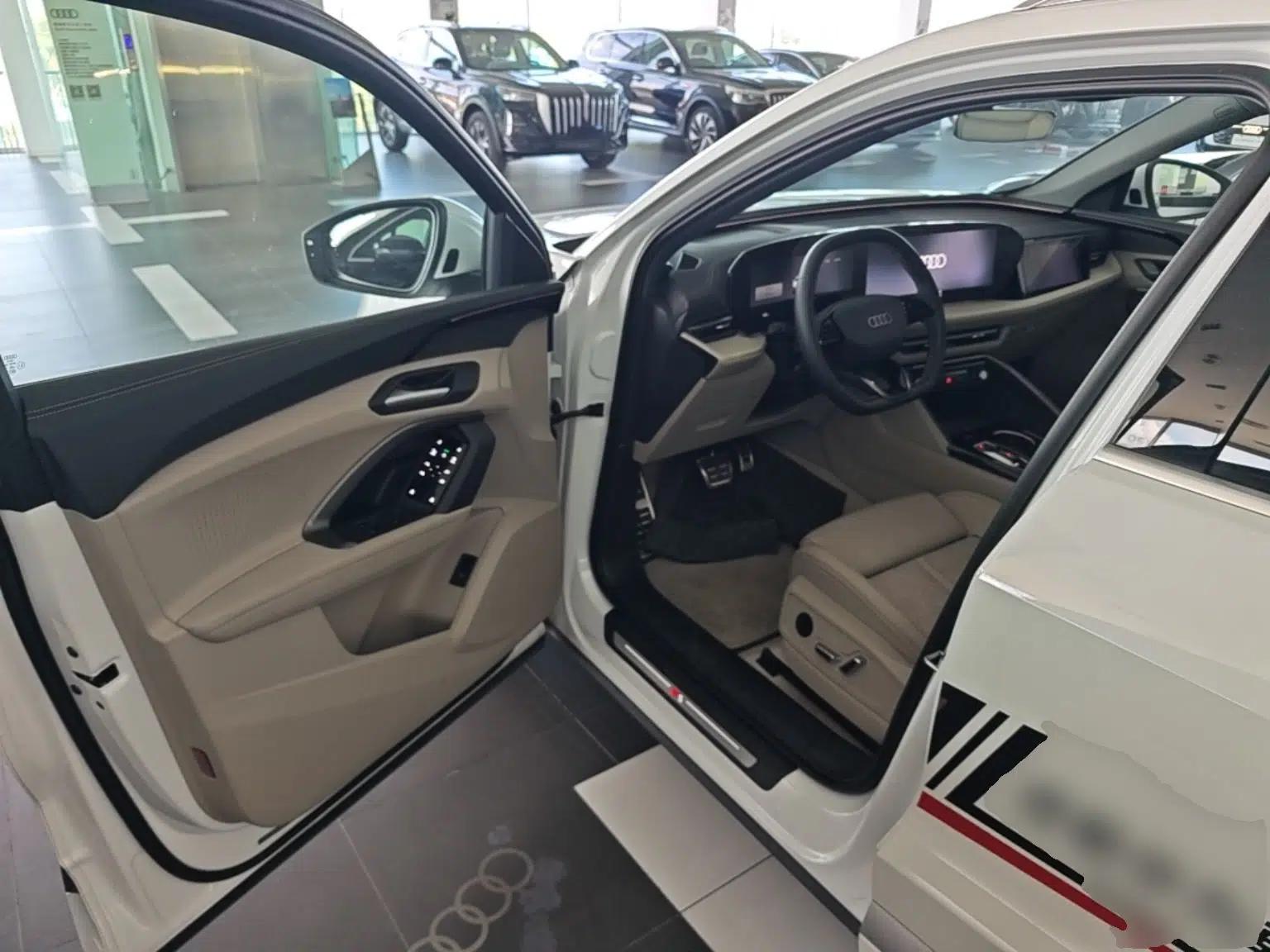 Audi Q5L 2026 150kW Smart Hybrid Luxury Edition — миниатюра 18