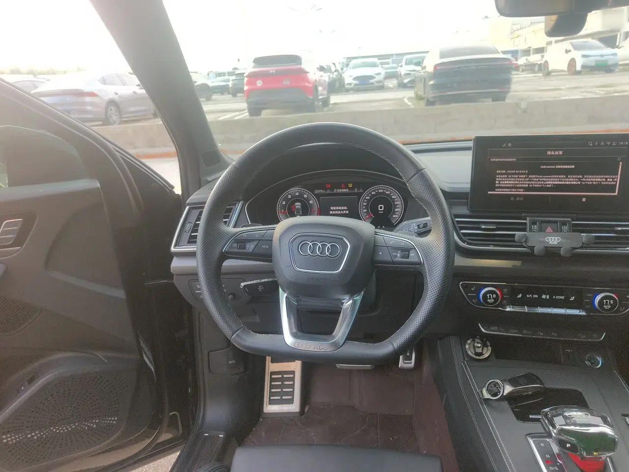 Audi Q5L 2025 45 TFSI Luxury Dynamic Edition — миниатюра 10