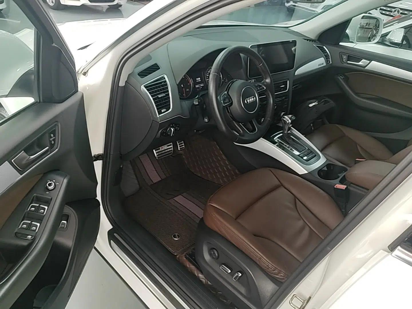 Audi Q5 2013 40 TFSI Technology Edition — миниатюра 26