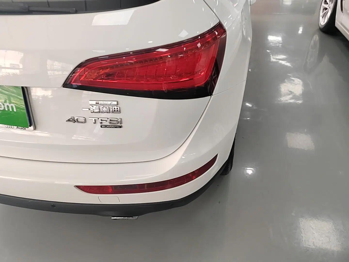 Audi Q5 2013 40 TFSI Technology Edition — миниатюра 9