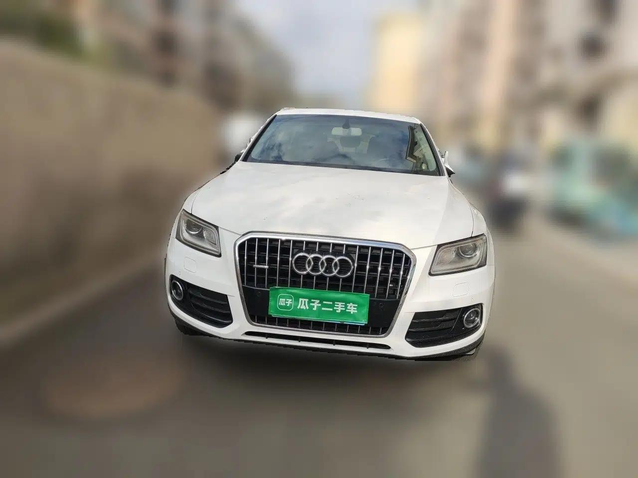 Audi Q5 2013 40 TFSI Technology Edition — миниатюра 2