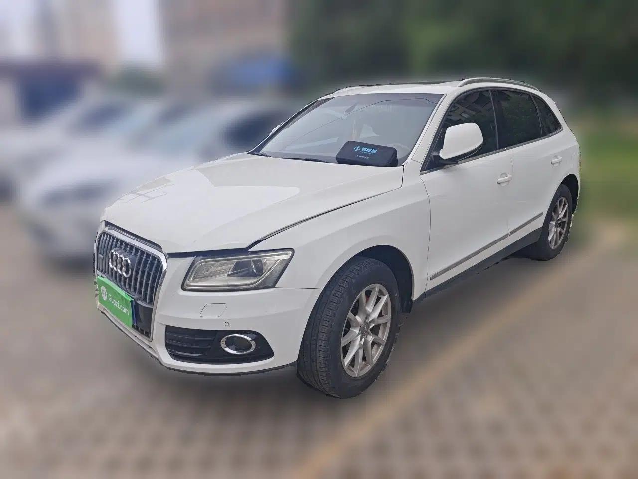 Audi Q5 2013 40 TFSI Technology Edition — миниатюра 1