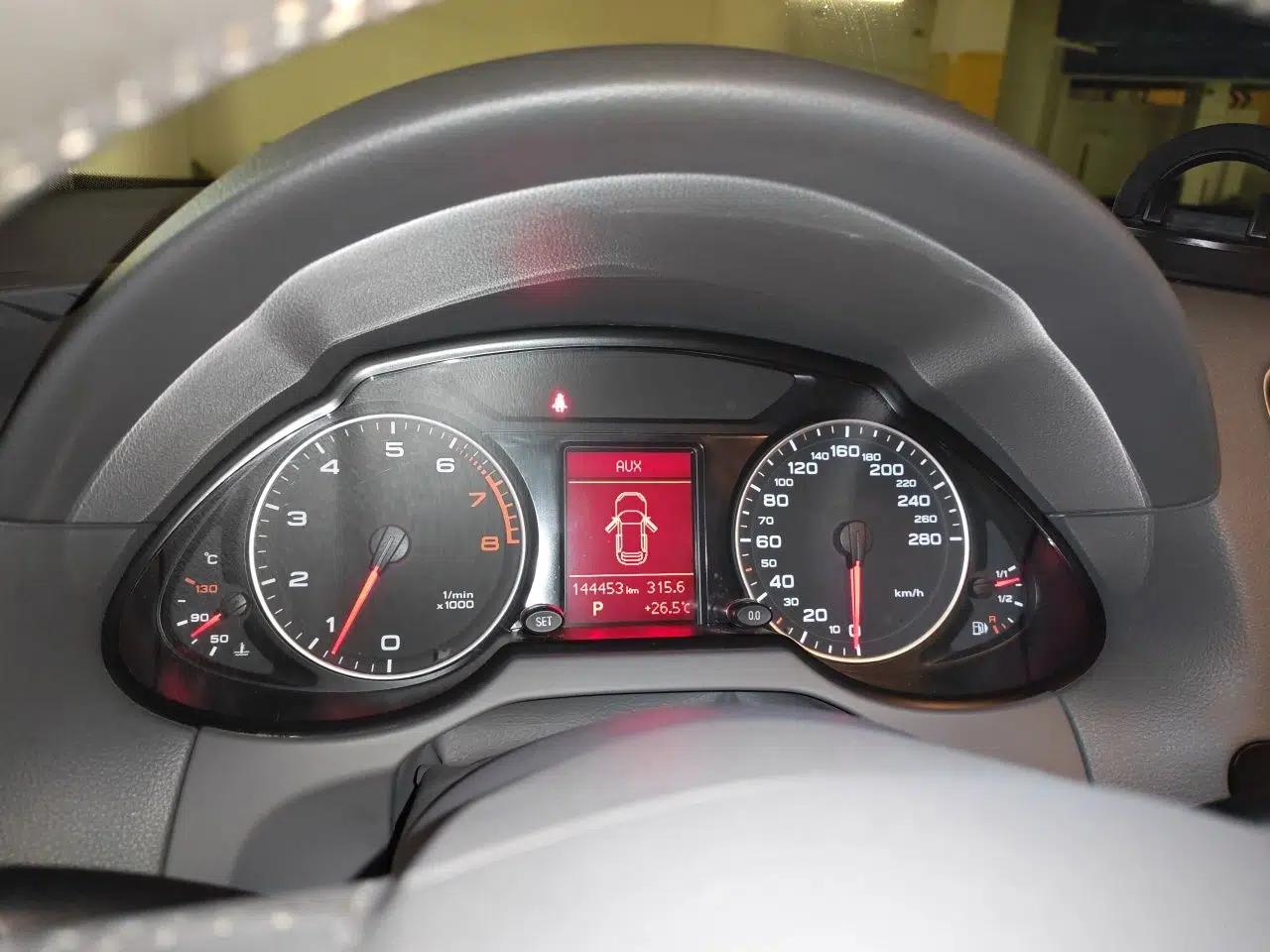 Audi Q5 2010 2.0TFSI Technology Edition — миниатюра 11
