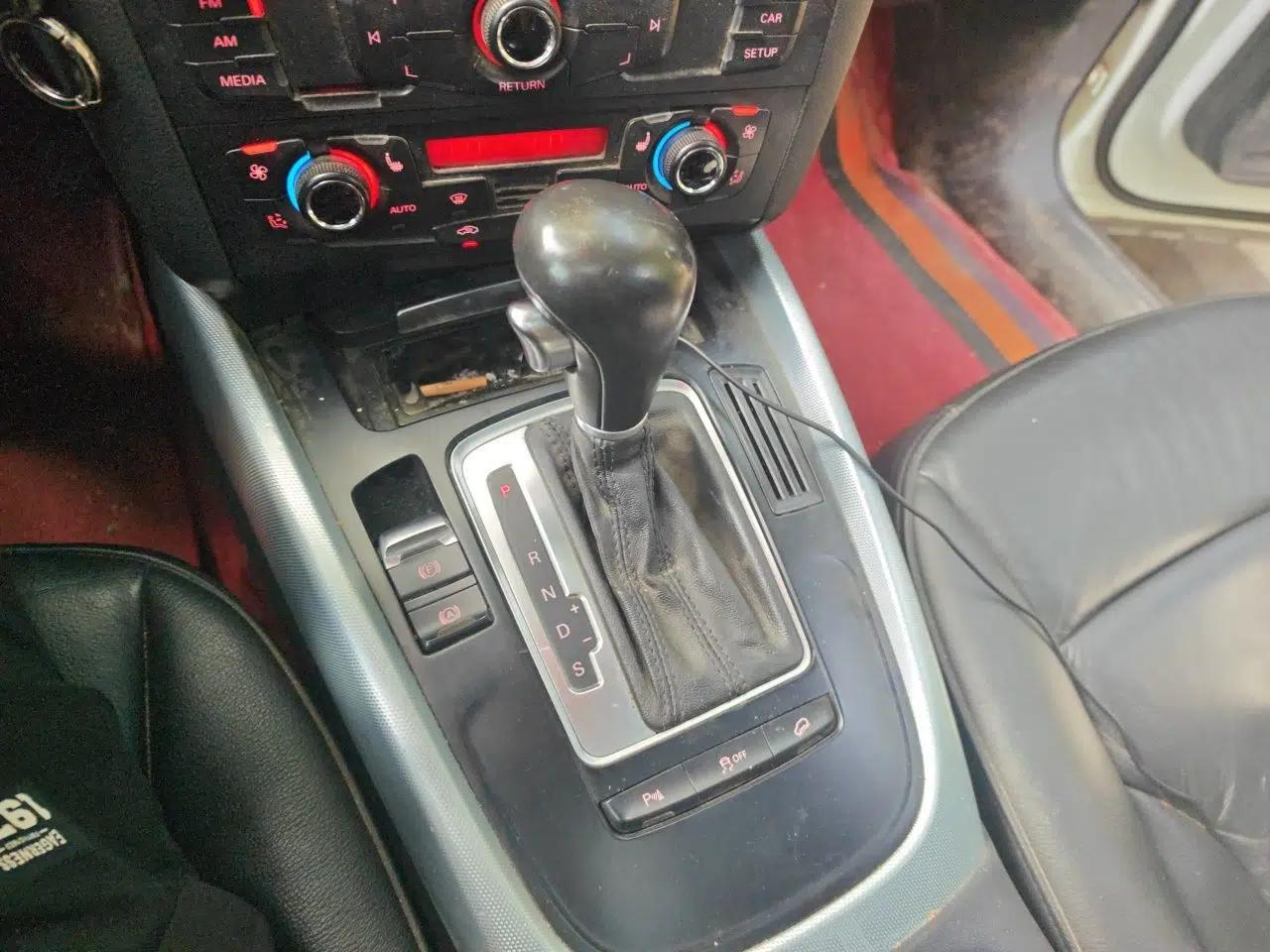 Audi Q5 2012 2.0TFSI Technology Model — миниатюра 14