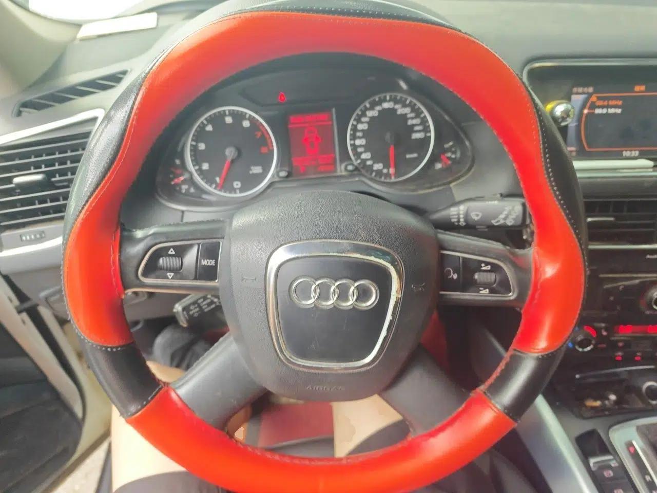 Audi Q5 2012 2.0TFSI Technology Model — миниатюра 10