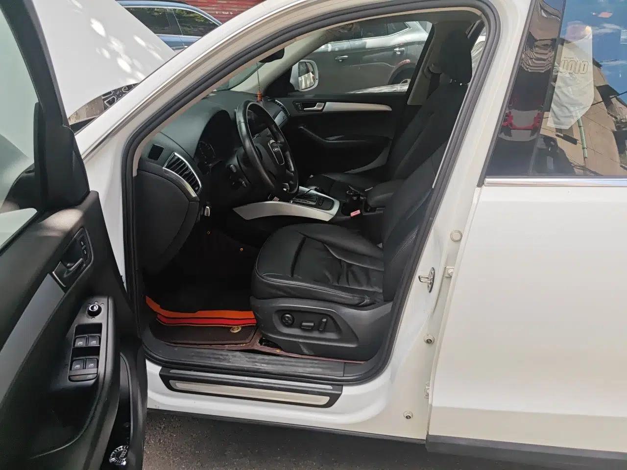 Audi Q5 2011 2.0TFSI Comfort Version — миниатюра 16