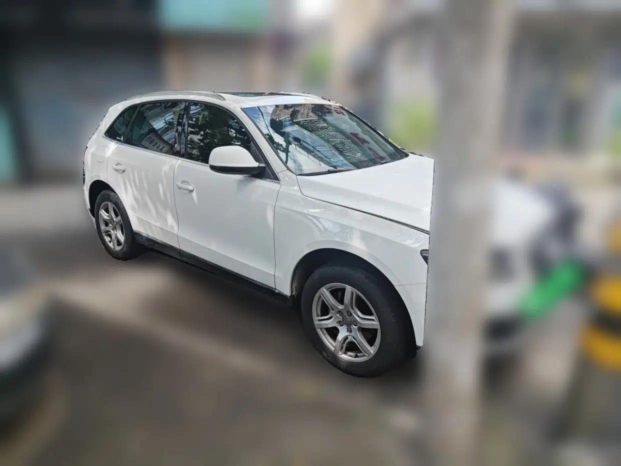Audi Q5 2011 2.0TFSI Comfort Version — миниатюра 3