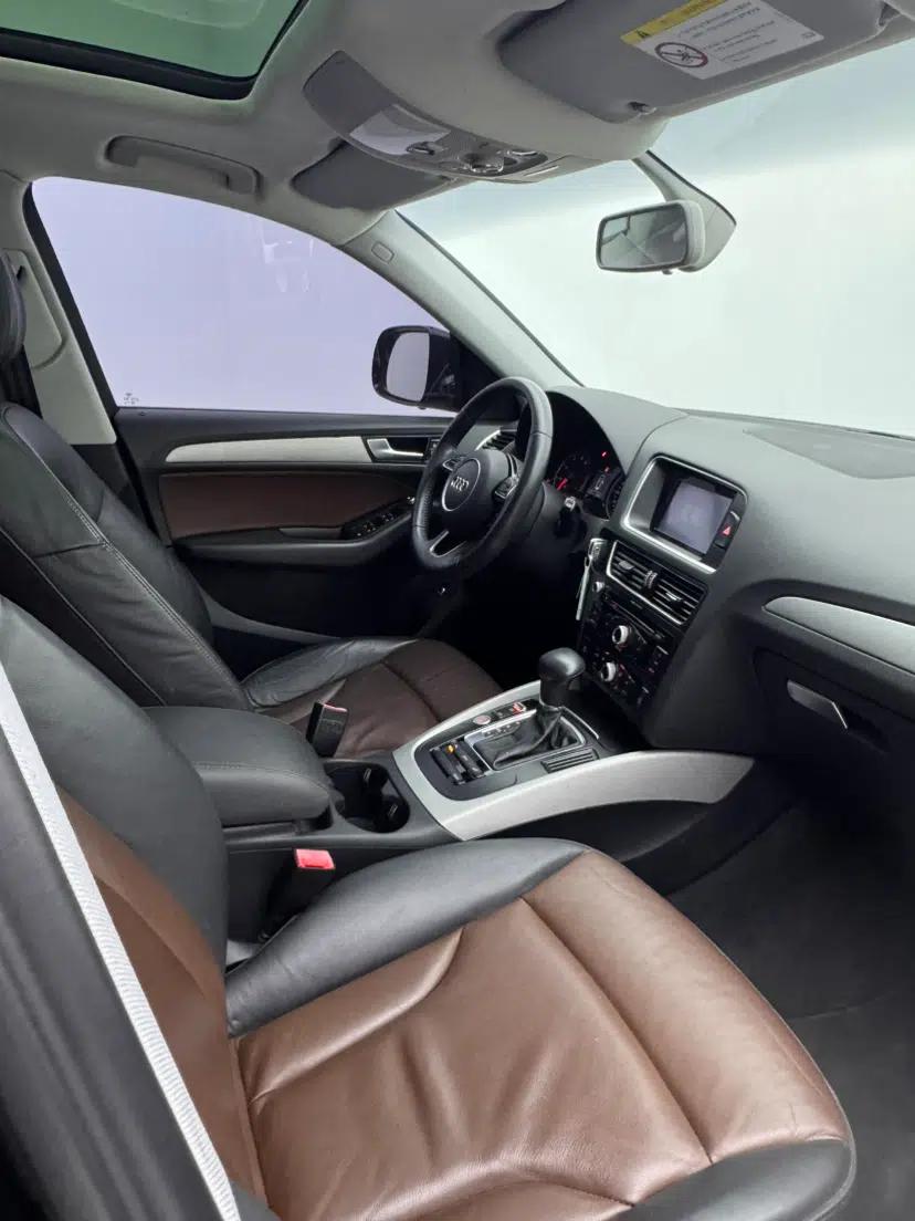 Audi Q5 2017 Plus 40 TFSI Ambition Model — миниатюра 19