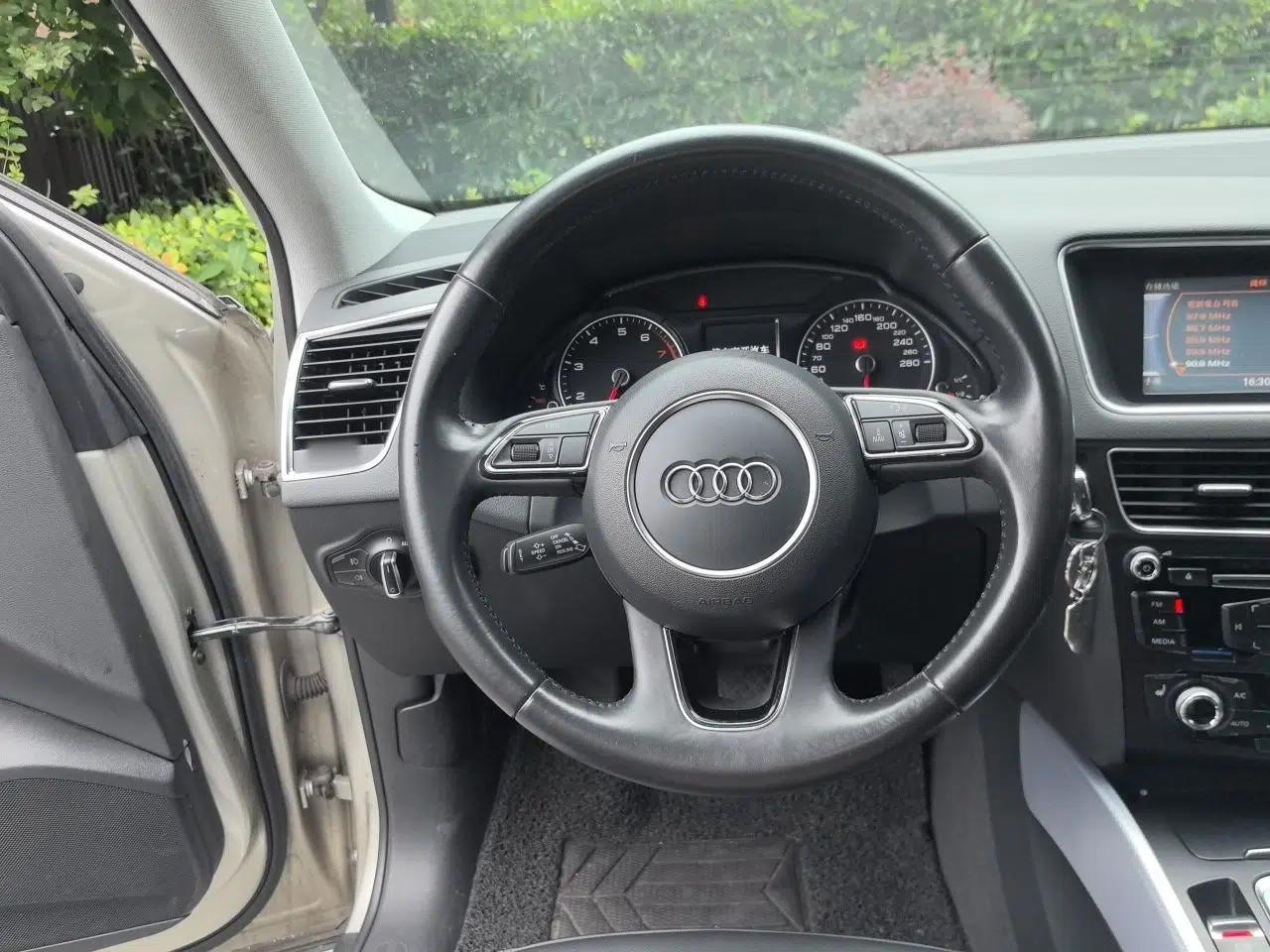 Audi Q5 2013 40 TFSI Technology Edition — миниатюра 10