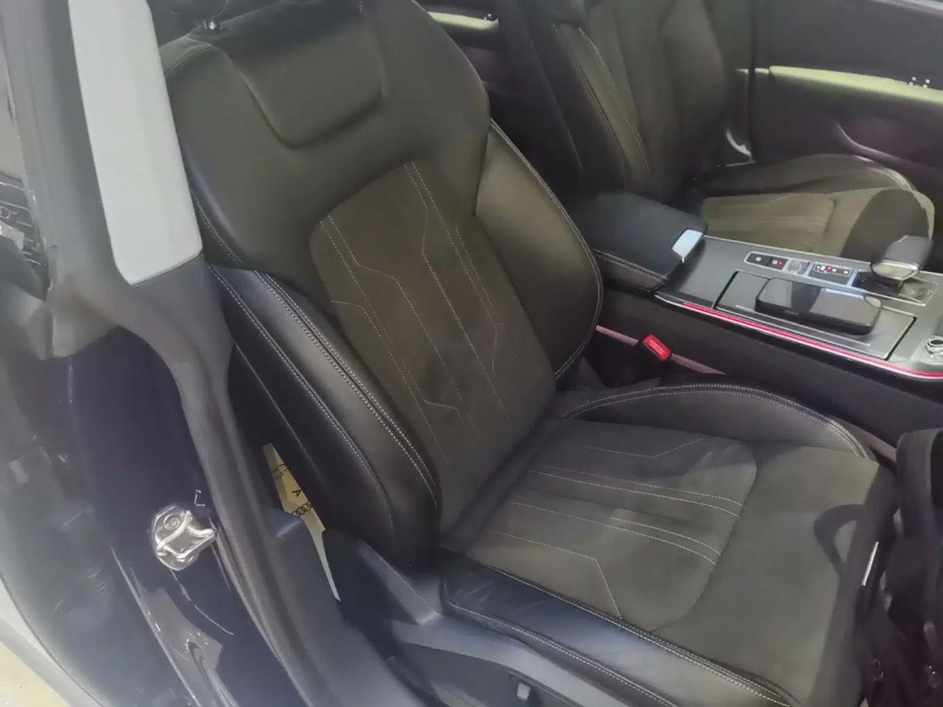 Audi A7L 2024 45TFSI S-line Dream-Building Edition Flow Crystal Package — миниатюра 24